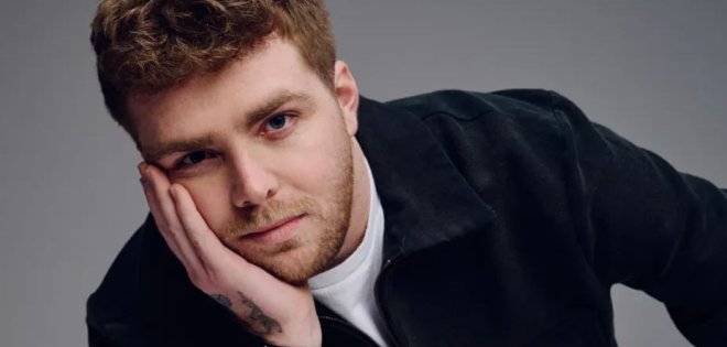 Alex Warren: Νόμιζα ότι η καριέρα μου είχε τελειώσει