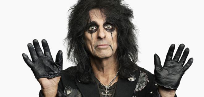 Νέα περιοδεία ανακοίνωσε ο Alice Cooper, ύστερα από αποχή πέντε ετών