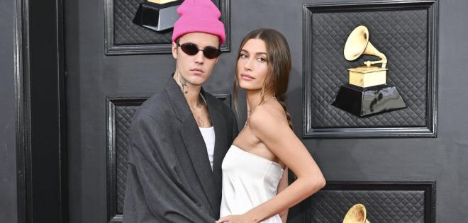 Hailey & Justin Bieber: Έφεραν στον κόσμο το πρώτο τους παιδάκι