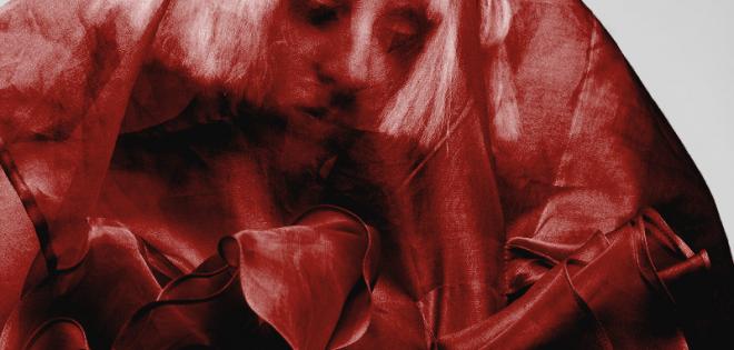 LADY GAGA: 16 ΧΡΟΝΙΑ BAD ROMANCE