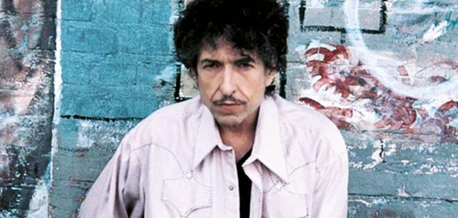 O Bob Dylan παρέλαβε επιτέλους το βραβείο Νόμπελ