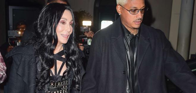 Cher: Η αντίδρασή της στον τσακωμό του συντρόφου της στις Κάννες