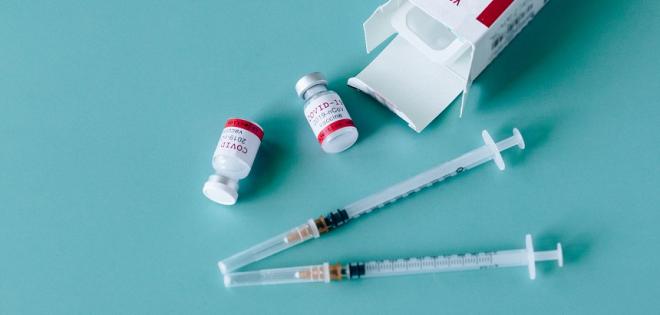 Εμβόλια κατά του κορωνοϊού: Για ποιους ανοίγει η πλατφόρμα