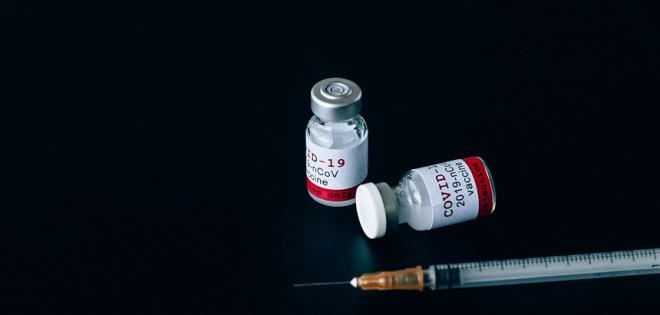 Πόσο διαρκεί η προστασία που παρέχουν τα εμβόλια κατά της Covid-19
