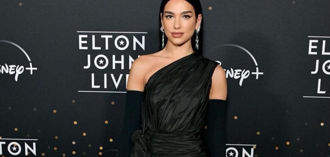 Dua Lipa: Έμαθε πολλά από τον... πολιτισμένο χωρισμό της