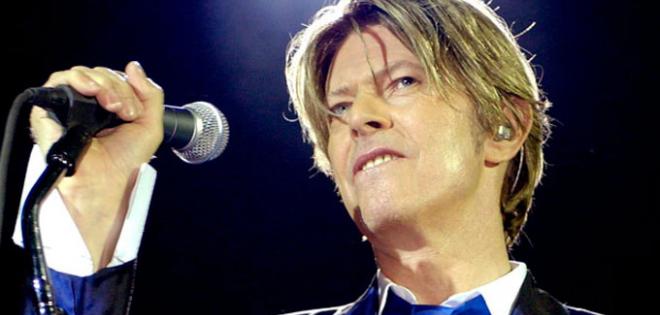Έφυγε από τη ζωή ο David Bowie