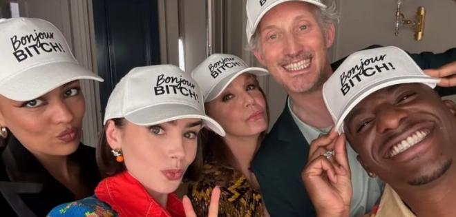 Emily in Paris: H επίσημη ανακοίνωση του Netflix για την έκτη σεζόν