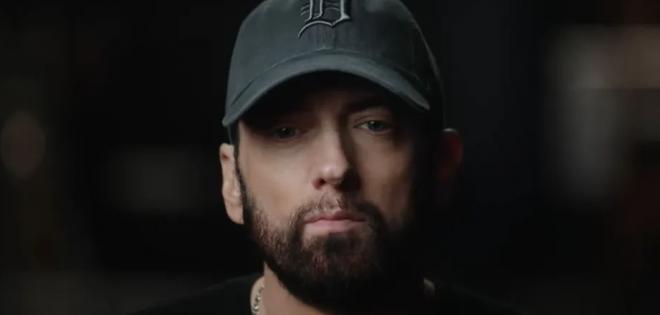 Ο Eminem μιλά με αληθινούς “Stans” στο ντοκιμαντέρ του