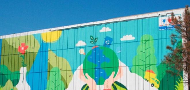 «Φυσική Ισορροπία»: Νέα τοιχογραφία στο Μικρολίμανο