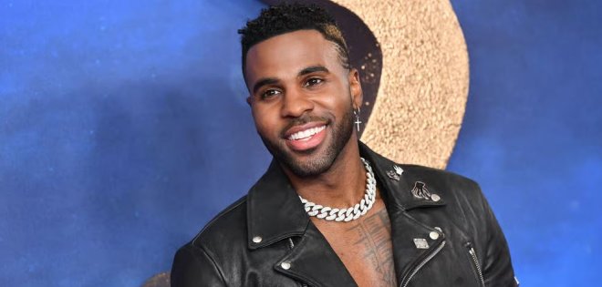 Ο Jason Derulo δηλώνει ότι «ένας νέος Jason αναδύεται».