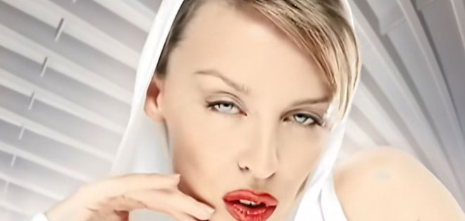 KYLIE MINOGUE : 25 χρόνια «Can't Get You Out of My Head» 