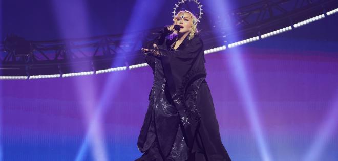 Madonna: Ανησυχία για την υγεία της στο «άνοιγμα» της Celebration Tour