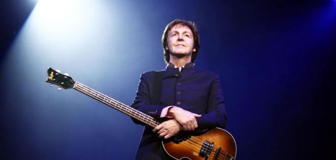 O Paul McCartney μηνύει την Sony για τα δικαιώματα των Beatles