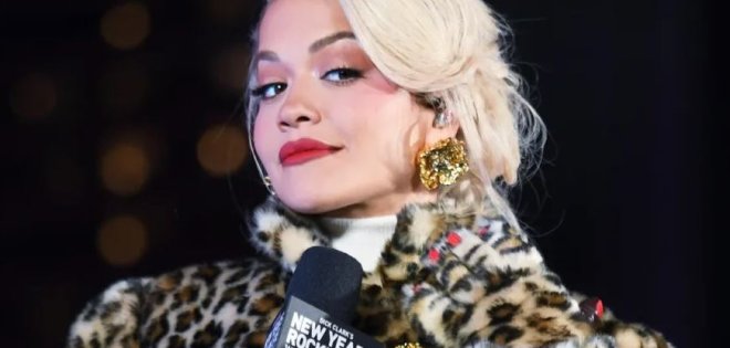 Η Rita Ora εμφανίστηκε στο Grand Prix της Φόρμουλα 1 στην Αυστραλία