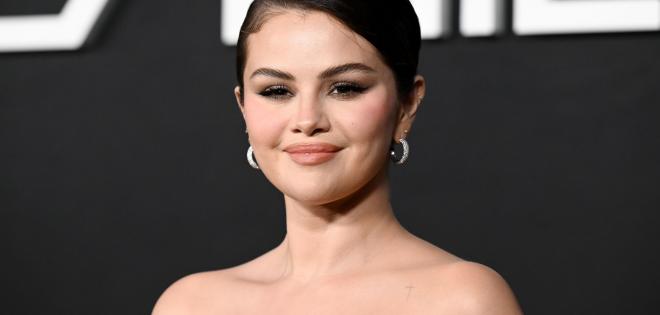 Selena Gomez: "Δε με πειράζει που δεν είμαι 'στέκα'"