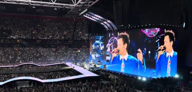 Ο Harry Styles ξεκίνησε την περιοδεία «Together, Together» από το Άμστερνταμ