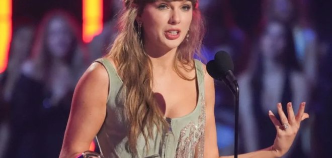 Η Taylor Swift τιμά την Ελίζαμπεθ Τέιλορ με νέο βίντεο-έκπληξη