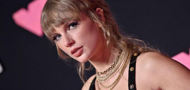 Taylor Swift: Ενοχλημένη με AI φωτογραφίες που τη δείχνουν γυμνή