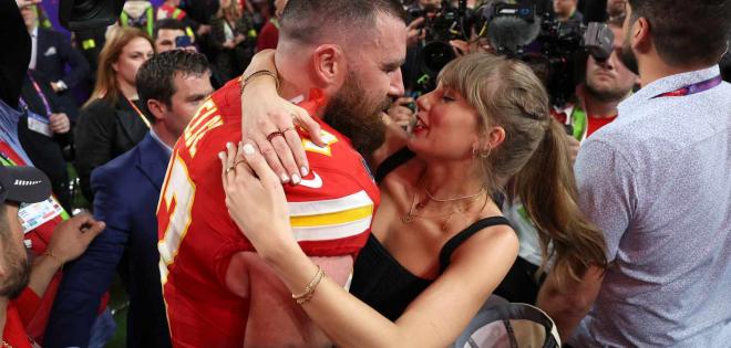 Taylor Swift: Η μαμά του Travis Kelce εξηγεί γιατί είναι το ιδανικό ταίρι για εκείνη