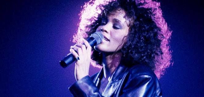 Για πρώτη φορά στη μεγάλη οθόνη η βιογραφία της Whitney Houston 