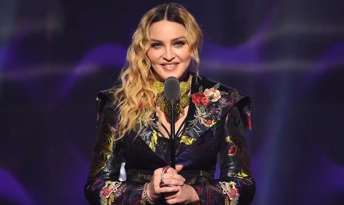 Η Madonna ετοιμάζει βιογραφική σειρά για το Netflix