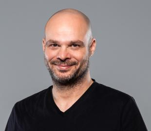 Γιώργος Λάζαρος