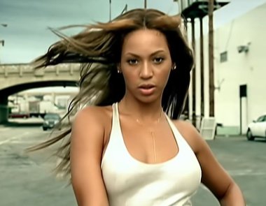 BEYONCE: Το Crazy In Love φτάνει ακόμη ένα ορόσημο