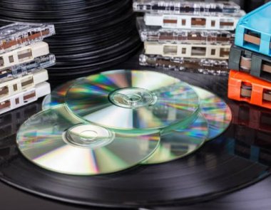 Τα έσοδα από CD αυξήθηκαν κατά σχεδόν 60 τοις εκατό το πρώτο εξάμηνο του 2026