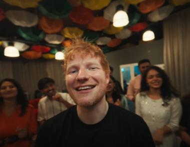 Ακούστε το νέο single του Ed Sheeran 'Sapphire'