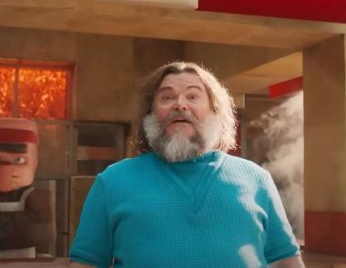 Το “Steve's Lava Chicken” του Jack Black παραμένει για δεύτερο μήνα στην κορυφή του Movie Songs Chart 