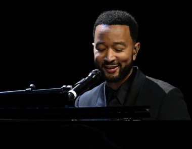 Ο John Legend κυκλοφορεί καινούριο άλμπουμ με τον τίτλο «Muse»