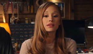 «Focker In-Law»: Η Ariana Grande εισχωρεί στην δυσλειτουργική οικογένεια του Ben Stiller και του Robert De Niro