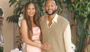 John Legend για Chrissy Teigen: "Η ζωή της ήταν σε κίνδυνο"