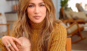 Jennifer Lopez: Με turtleneck dress στο Λονδίνο για την ταινία "Unstoppable"