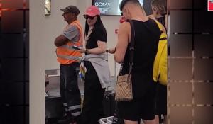Laura Pausini: Η διάσημη Ιταλίδα τραγουδίστρια στη Μύκονο 