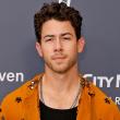 Nick Jonas: Κατέβηκε τρέχοντας από τη σκηνή στη μέση συναυλίας